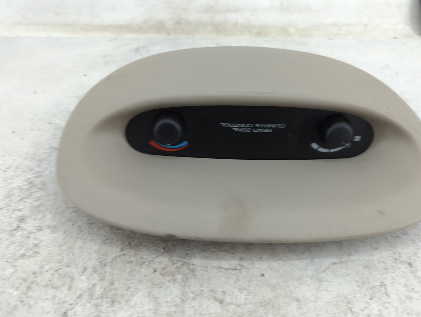 2001-2007 Dodge Caravan Climate Control Module Temperature AC/Heater Replacement P/N:4685797AA Fits OEM Used Auto Parts - Oe