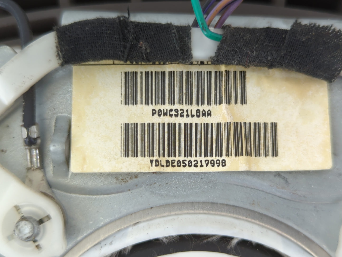 2002-2003 Dodge Caravan Air Bag Driver Left Steering Wheel Mounted P/N:P0WC921L8AA Fits Fits 2002 2003 OEM Used Auto Parts -