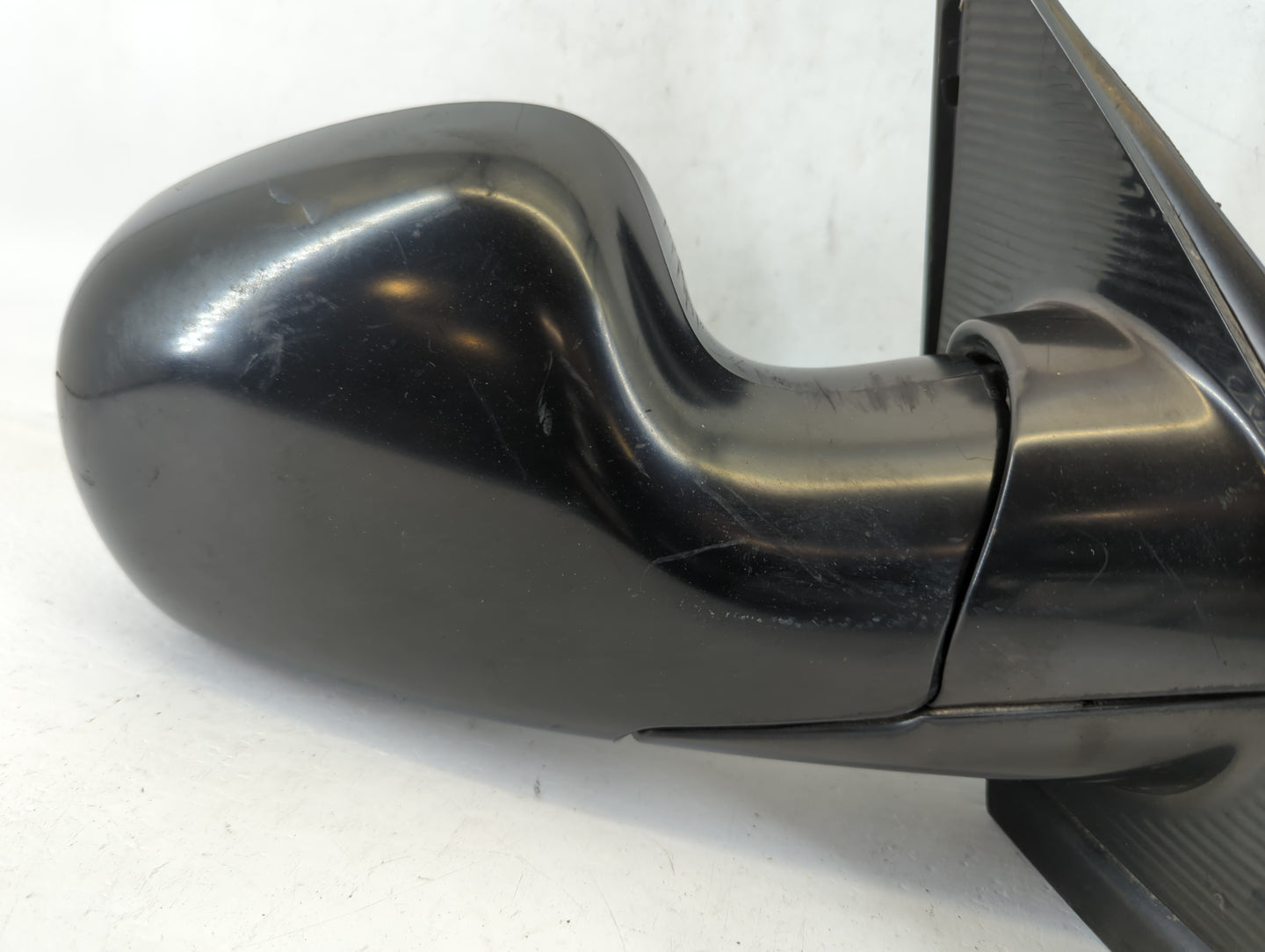 2001-2004 Dodge Caravan Passenger Side View Mirror - Right Door Mirror OEM Used - Oemusedautoparts1.com