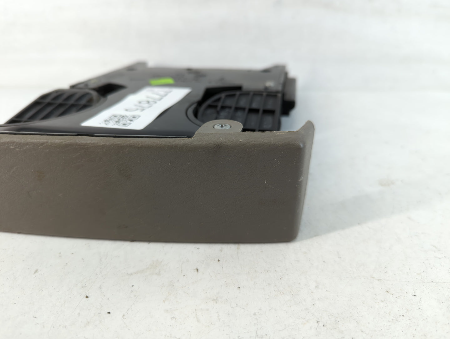 2002 Dodge Caravan Cup Holder - Oemusedautoparts1.com
