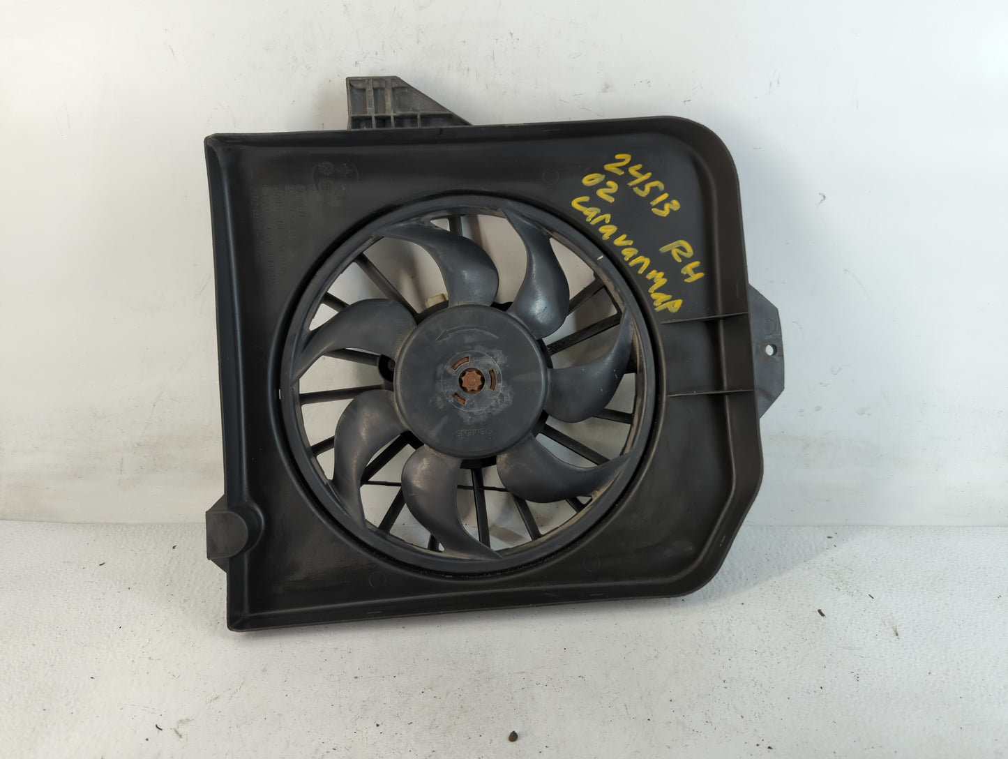 2001-2005 Dodge Caravan Electric Radiator Cooling Fan Motor Assembly - Oemusedautoparts1.com