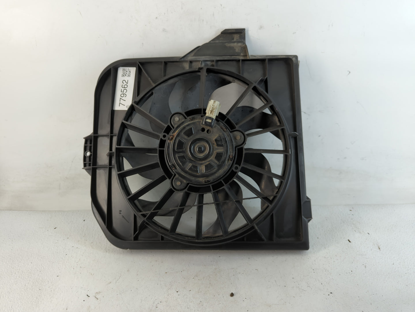 2001-2005 Dodge Caravan Electric Radiator Cooling Fan Motor Assembly - Oemusedautoparts1.com