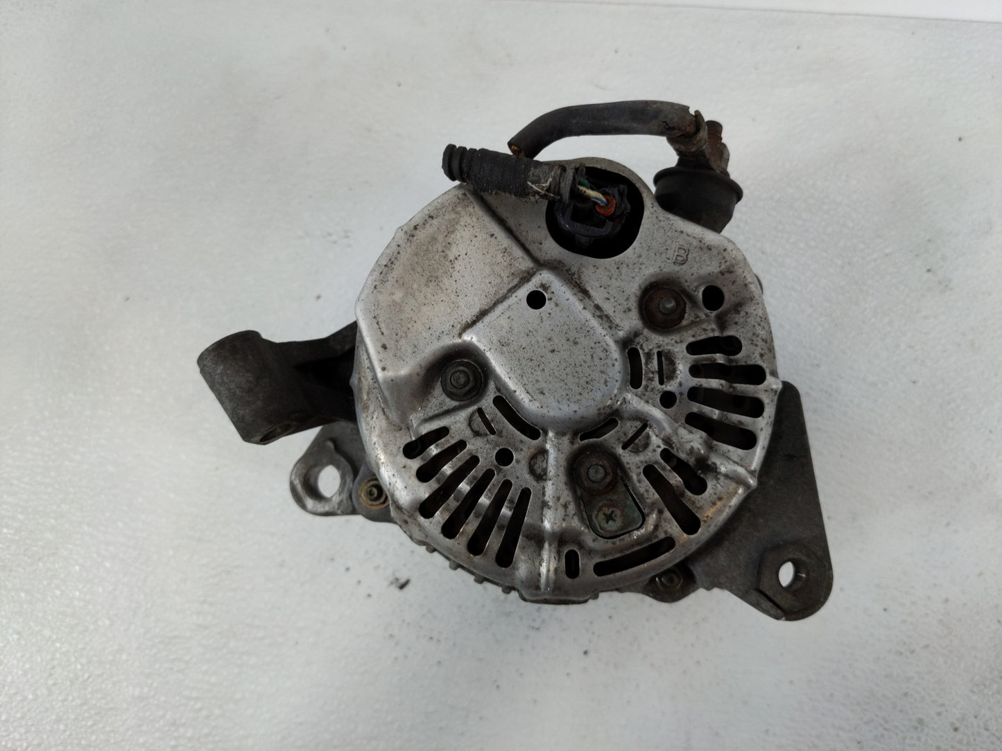 2001-2011 Dodge Dakota Alternator Replacement Generator Charging Assembly Engine OEM P/N:56041693AB Fits OEM Used Auto Parts