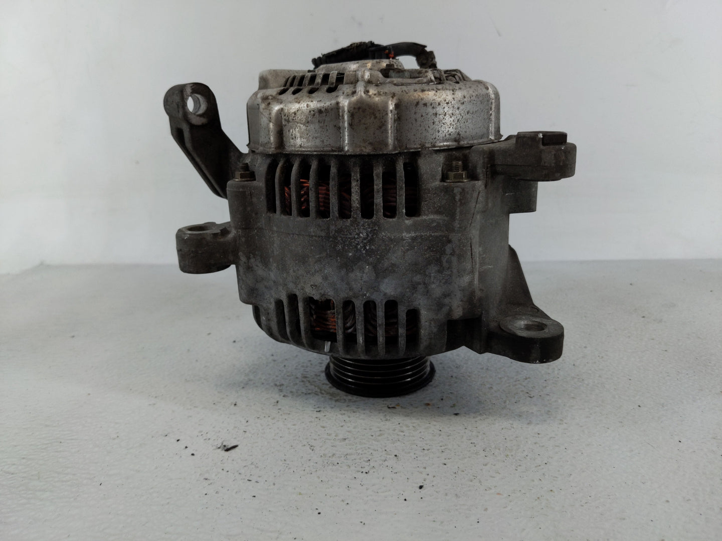 2001-2011 Dodge Dakota Alternator Replacement Generator Charging Assembly Engine OEM P/N:56041693AB Fits OEM Used Auto Parts