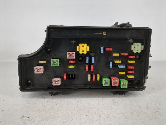 2000-2002 Dodge Dakota Fusebox Fuse Box Panel Relay Module P/N:PP56049719AQ P56049243AE Fits Fits 2000 2001 2002 OEM Used Au
