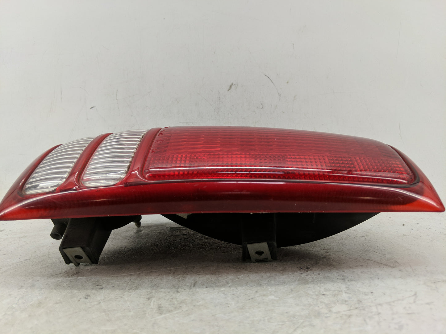 1997-2004 Dodge Dakota Tail Light Assembly Driver Left OEM Fits Fits 1997 1998 1999 2000 2001 2002 2003 2004 OEM Used Auto P