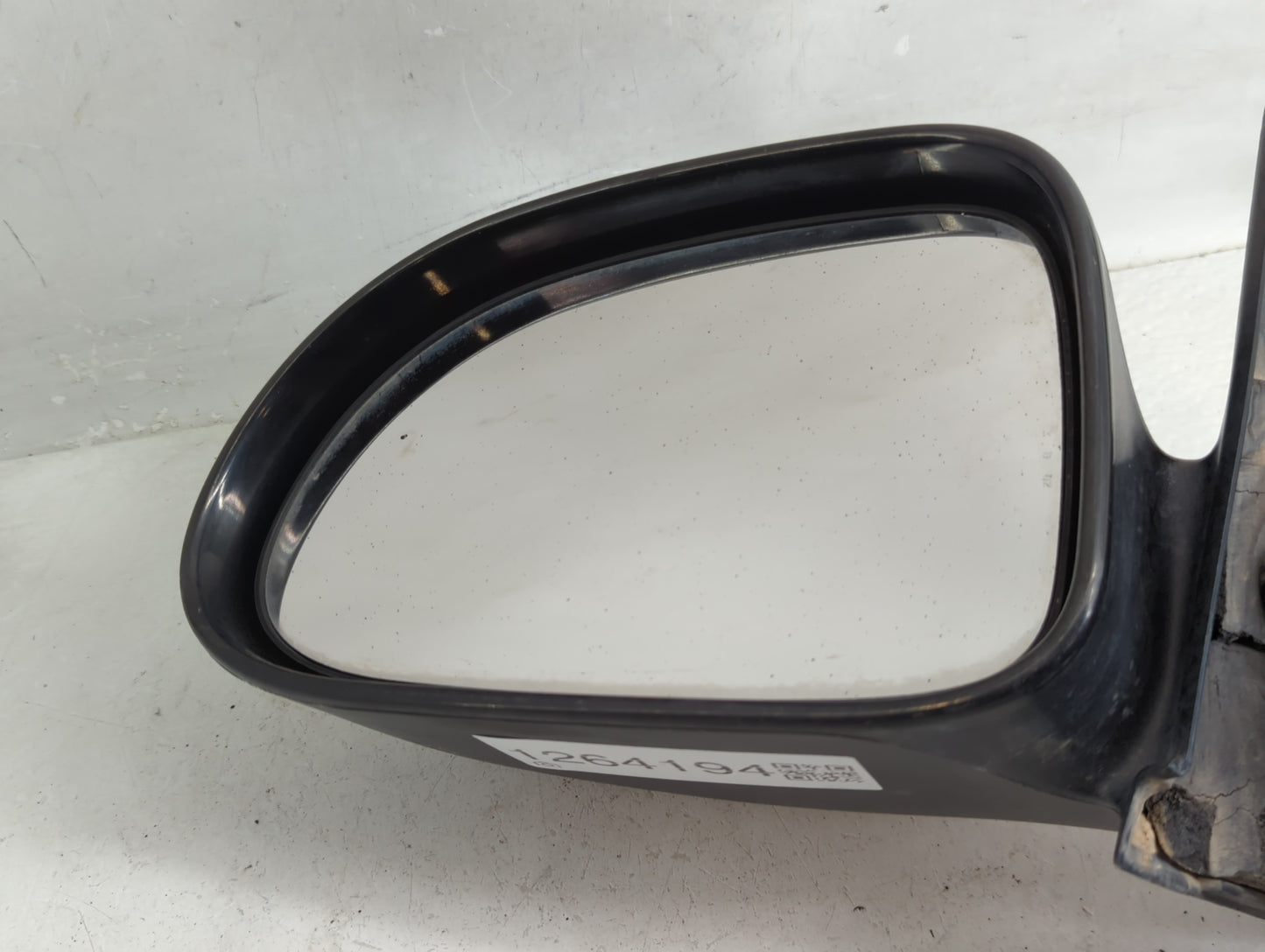 2001-2004 Dodge Dakota Driver Side View Mirror - Left Door Mirror OEM Used - Oemusedautoparts1.com