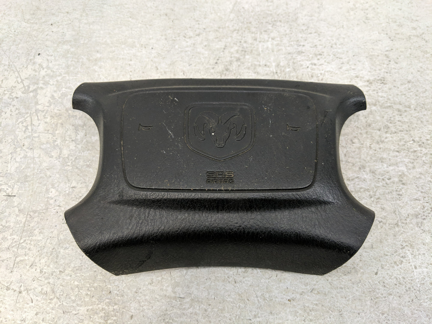 2002-2004 Dodge Dakota Air Bag Driver Left Steering Wheel Mounted P/N:P5GK53DX9AD Fits Fits 2001 2002 2003 2004 OEM Used Aut