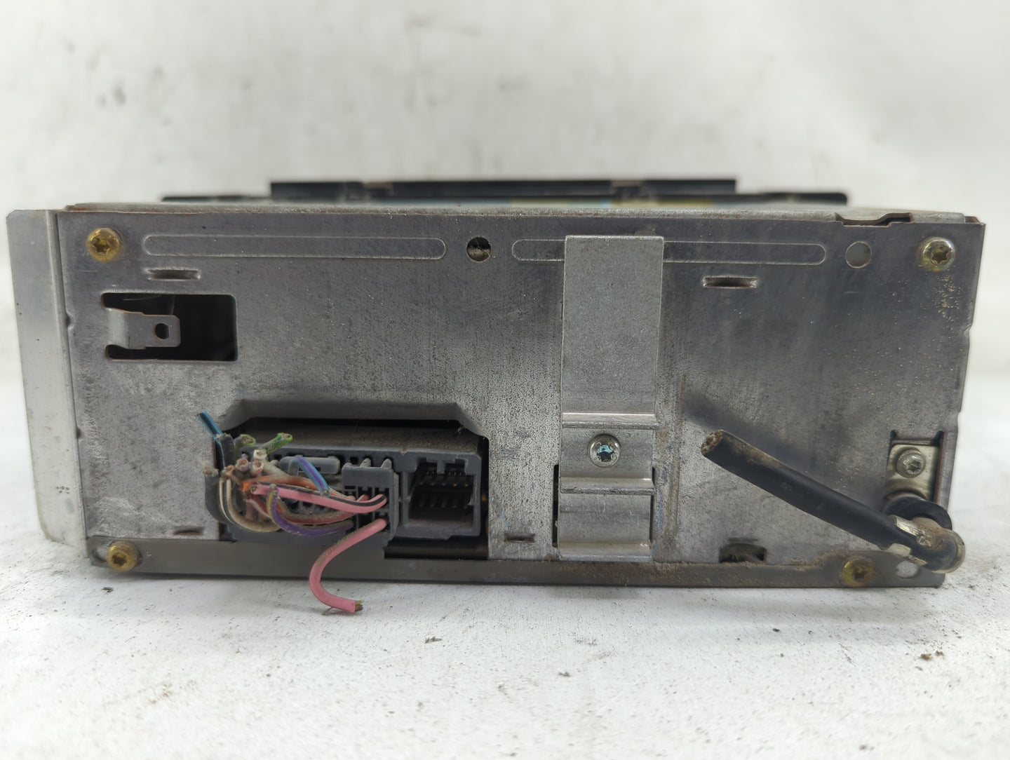 2002-2004 Dodge Dakota Radio AM FM Cd Player Receiver Replacement P/N:P56038589AN Fits OEM Used Auto Parts - Oemusedautopart