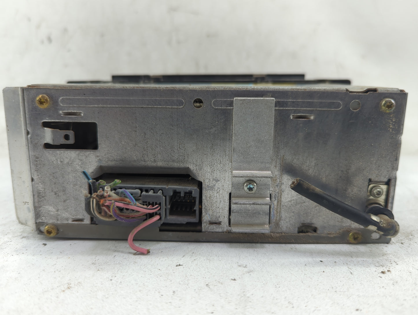 2002-2004 Dodge Dakota Radio AM FM Cd Player Receiver Replacement P/N:P56038589AN Fits OEM Used Auto Parts - Oemusedautopart