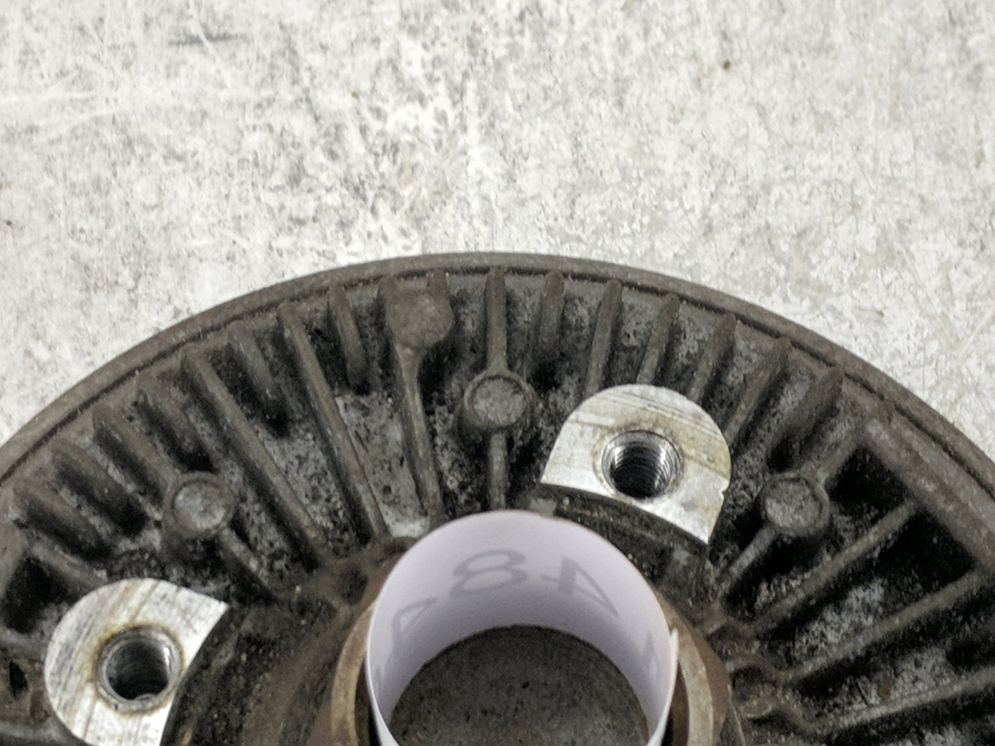 2000-2004 Dodge Dakota Radiator Cooling Fan Clutch 1484031 - Oemusedautoparts1.com