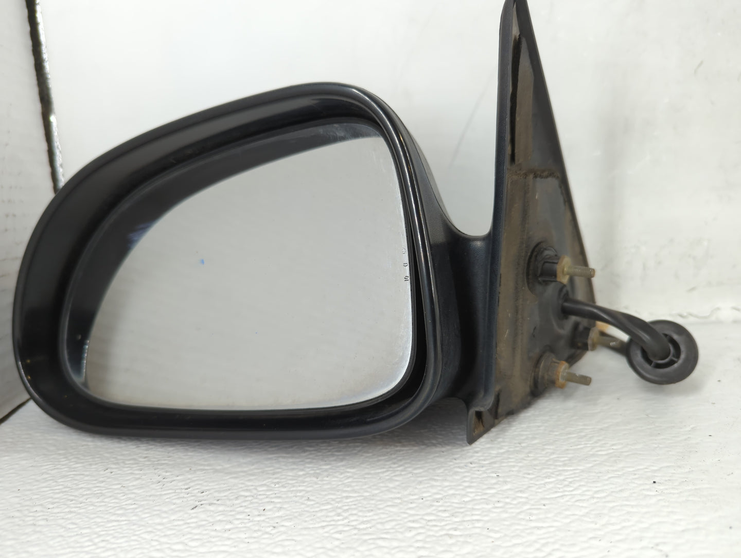 2001-2004 Dodge Dakota Driver Side View Mirror - Left Door Mirror OEM Used - Oemusedautoparts1.com