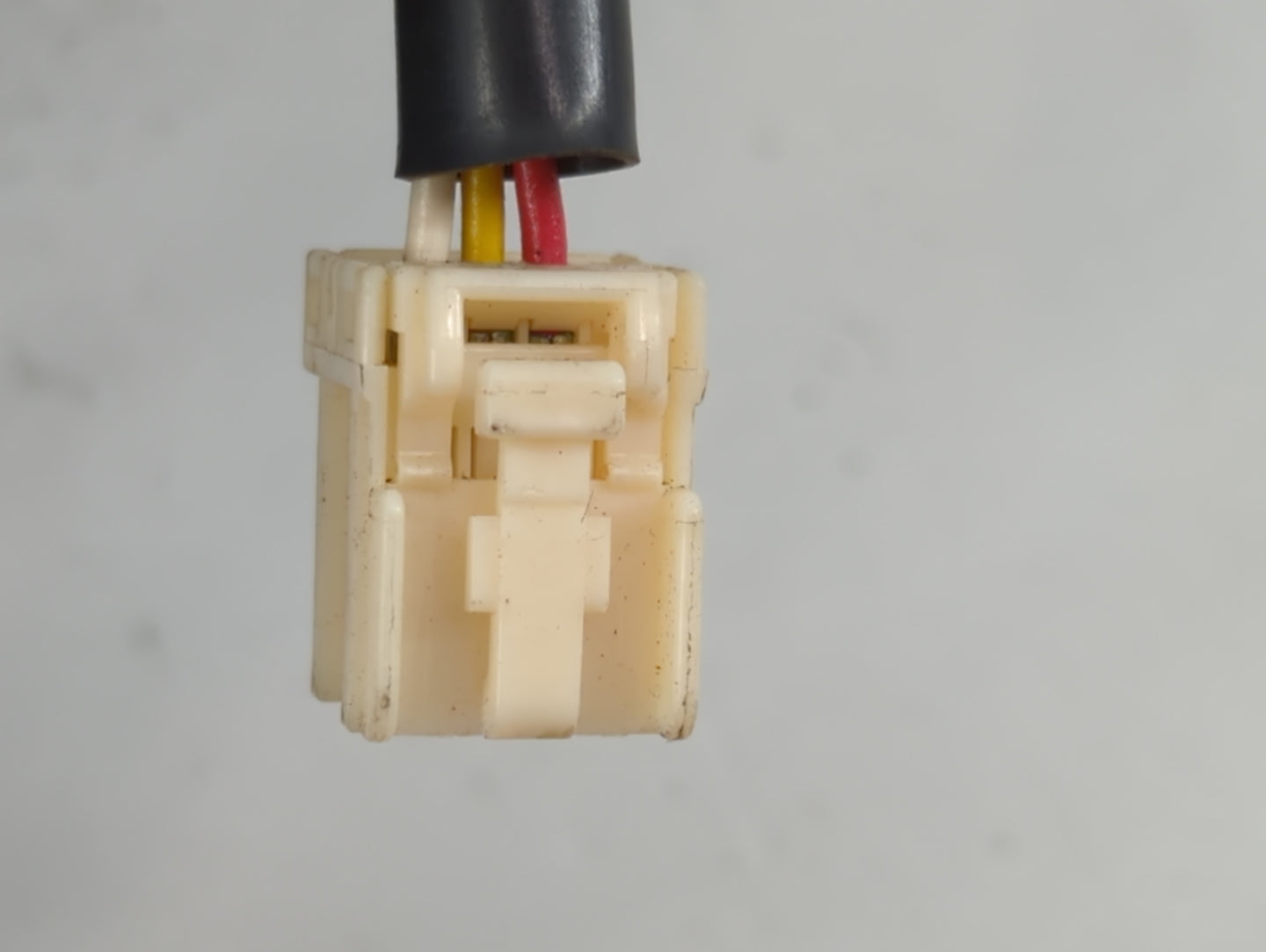 2001-2003 Dodge Durango Side Mirror Replacement Driver Left View Door Mirror Fits Fits 2001 2002 2003 2004 OEM Used Auto Par