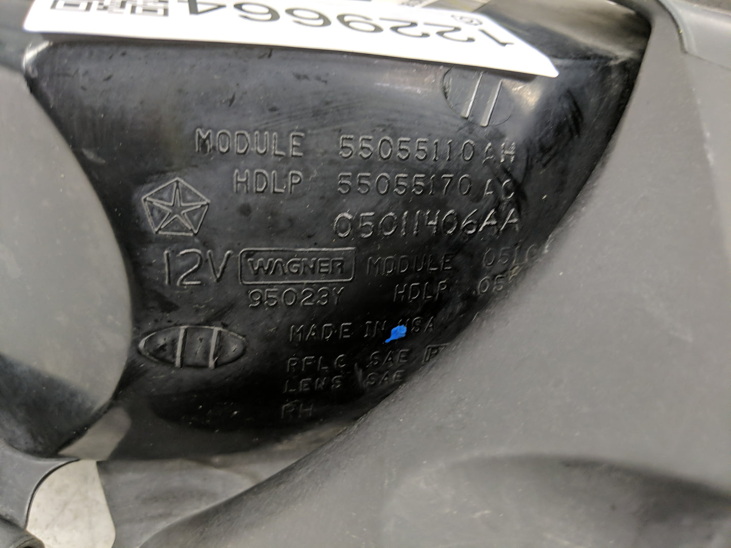 2002 Dodge Durango Passenger Right Oem Front Light Lamp - Oemusedautoparts1.com