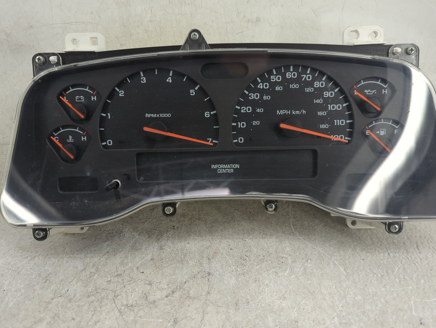2001-2003 Dodge Durango Instrument Cluster Speedometer Gauges P/N:A646AF MX257410-8082 Miles: Fits Fits 2001 2002 2003 OEM U