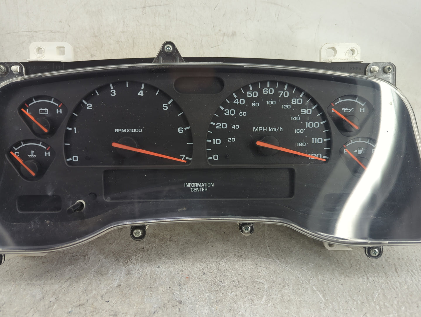 2001-2003 Dodge Durango Instrument Cluster Speedometer Gauges P/N:A646AF MX257410-8082 Miles: Fits Fits 2001 2002 2003 OEM U