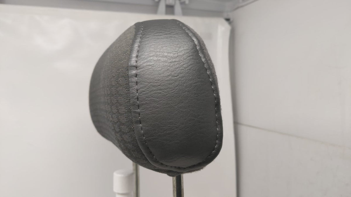 2002 Dodge Durango Headrest Head Rest Rear Center Seat - Oemusedautoparts1.com