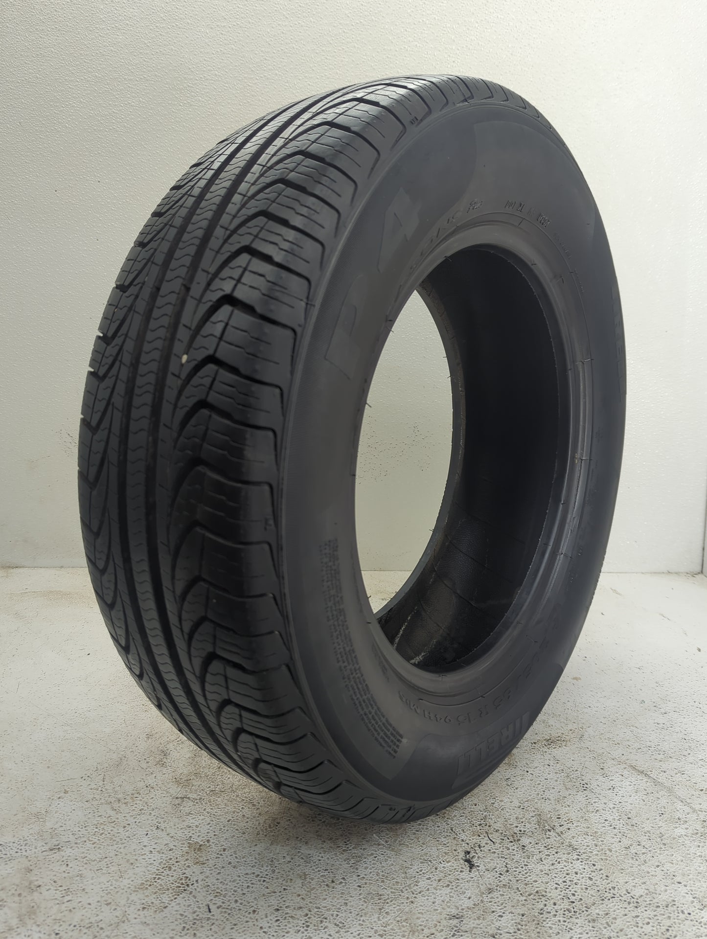 Used Tire 205/65R15 FIRELLI P4 94H - Tread Depth 12/32 - Oemusedautoparts1.com