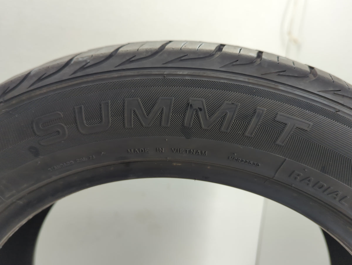 Used Tire 215/55R17 SUMMIT ULTRAMAX A/S 94V - Tread Depth 10/32 - Oemusedautoparts1.com