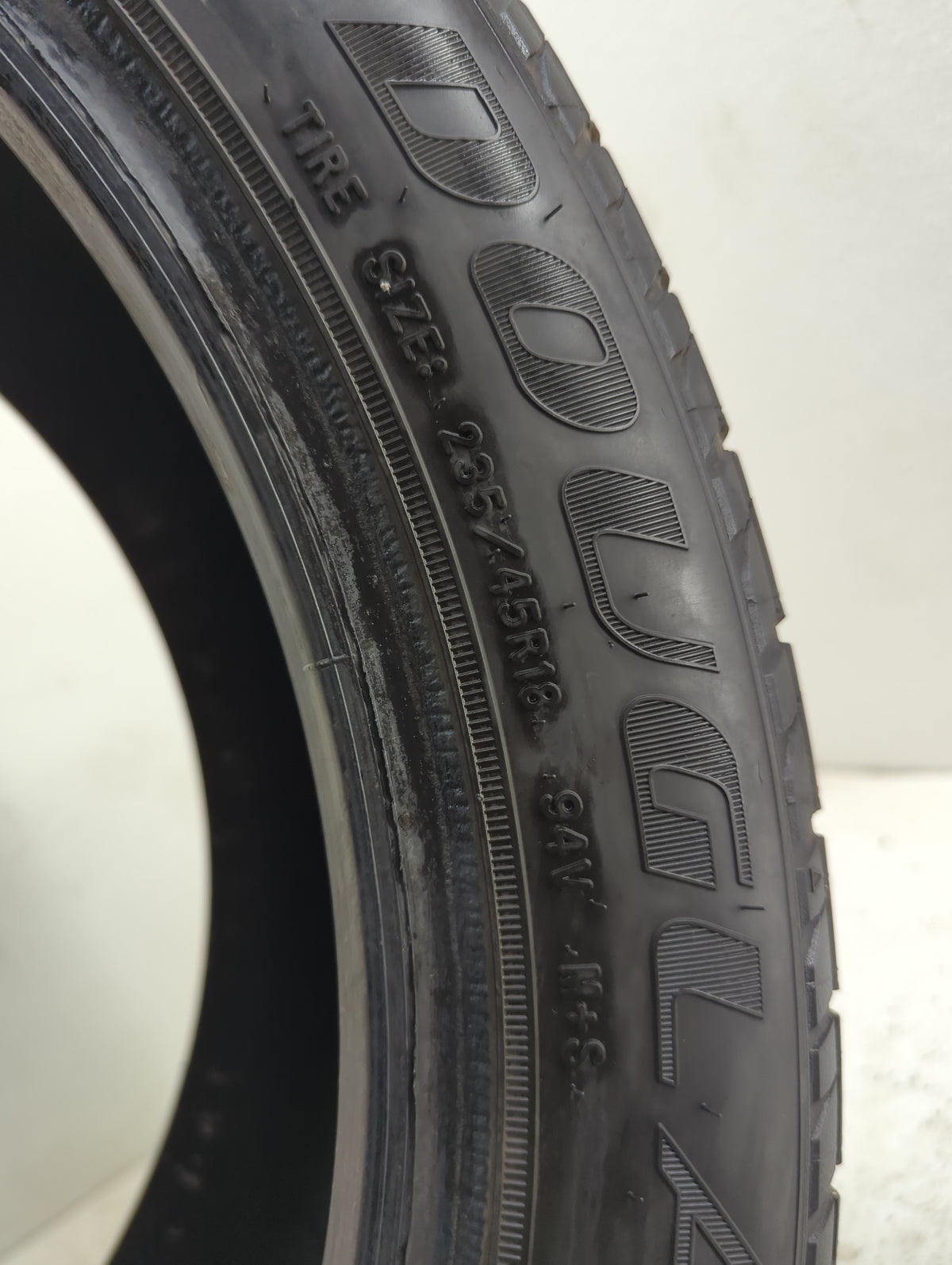 Used Tire 235/45R18 DUGLAS TOURING 94V - Tread Depth 10/32 - Oemusedautoparts1.com
