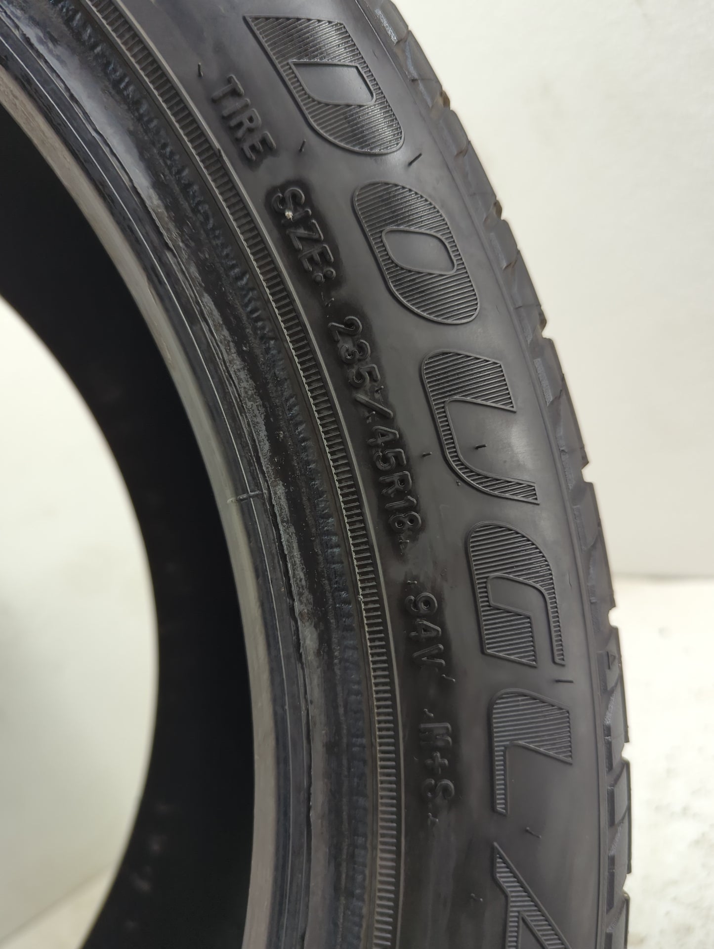 Used Tire 235/45R18 DUGLAS TOURING 94V - Tread Depth 10/32 - Oemusedautoparts1.com