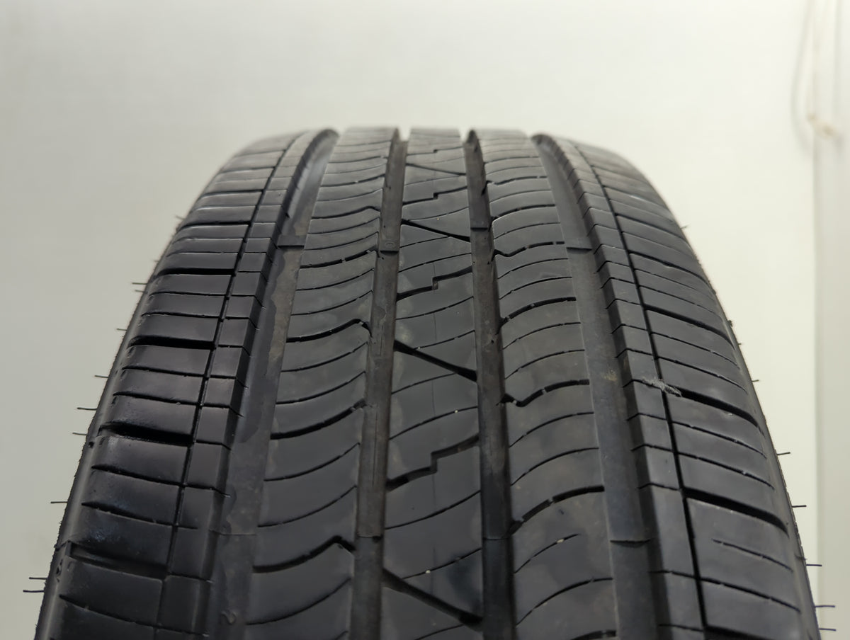 Used Tire 205/55R16 MASTERCRAFT COURSER QUEST 91V - Tread Depth 12/32 - Oemusedautoparts1.com
