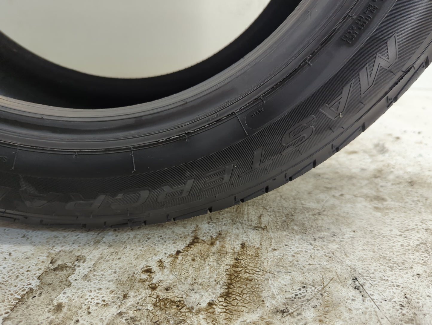 Used Tire 205/55R16 MASTERCRAFT COURSER QUEST 91V - Tread Depth 12/32 - Oemusedautoparts1.com