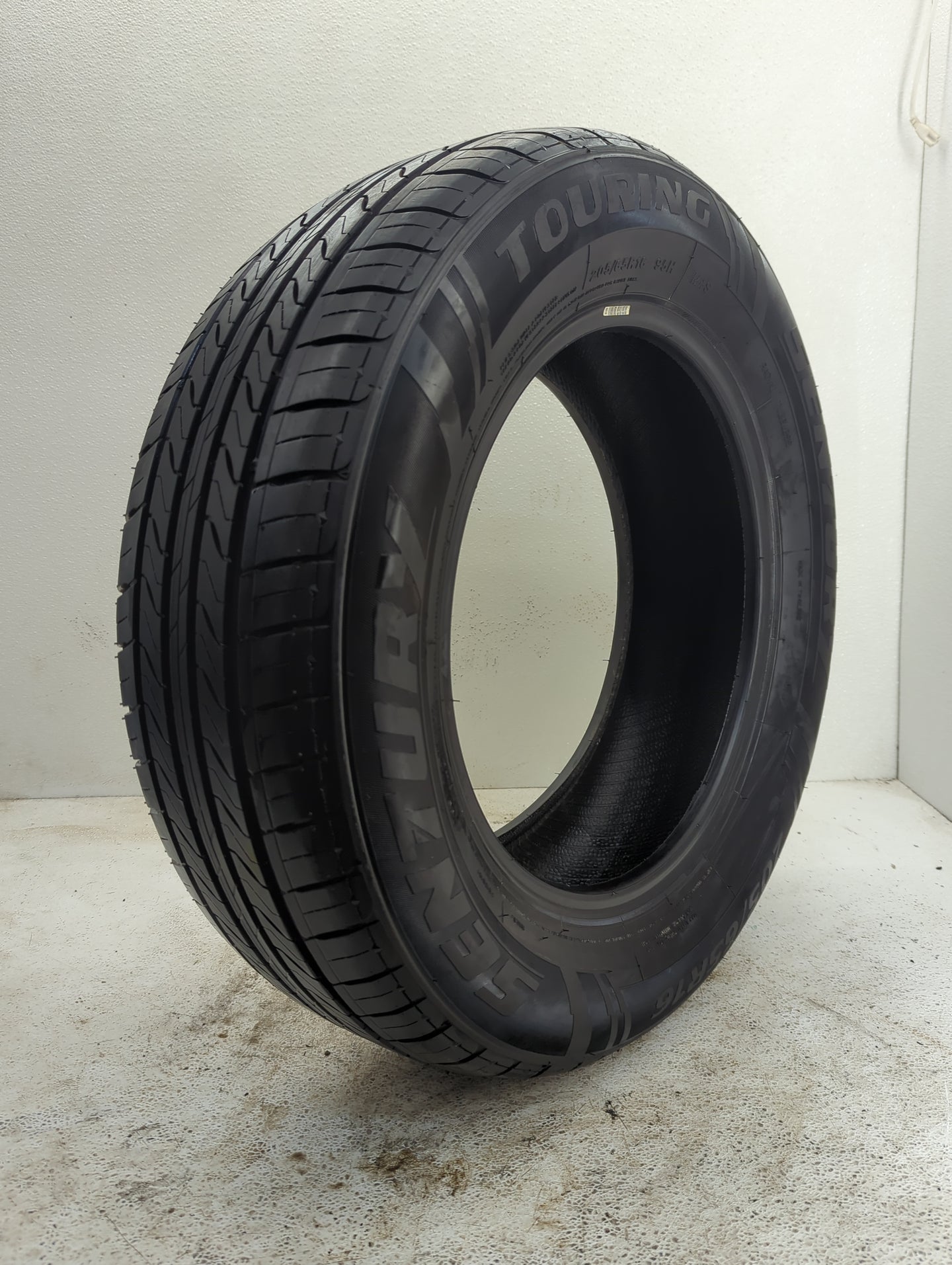 Used Tire 205/65R16 SENTURY TOURING 95H - Tread Depth 12/32 - Oemusedautoparts1.com