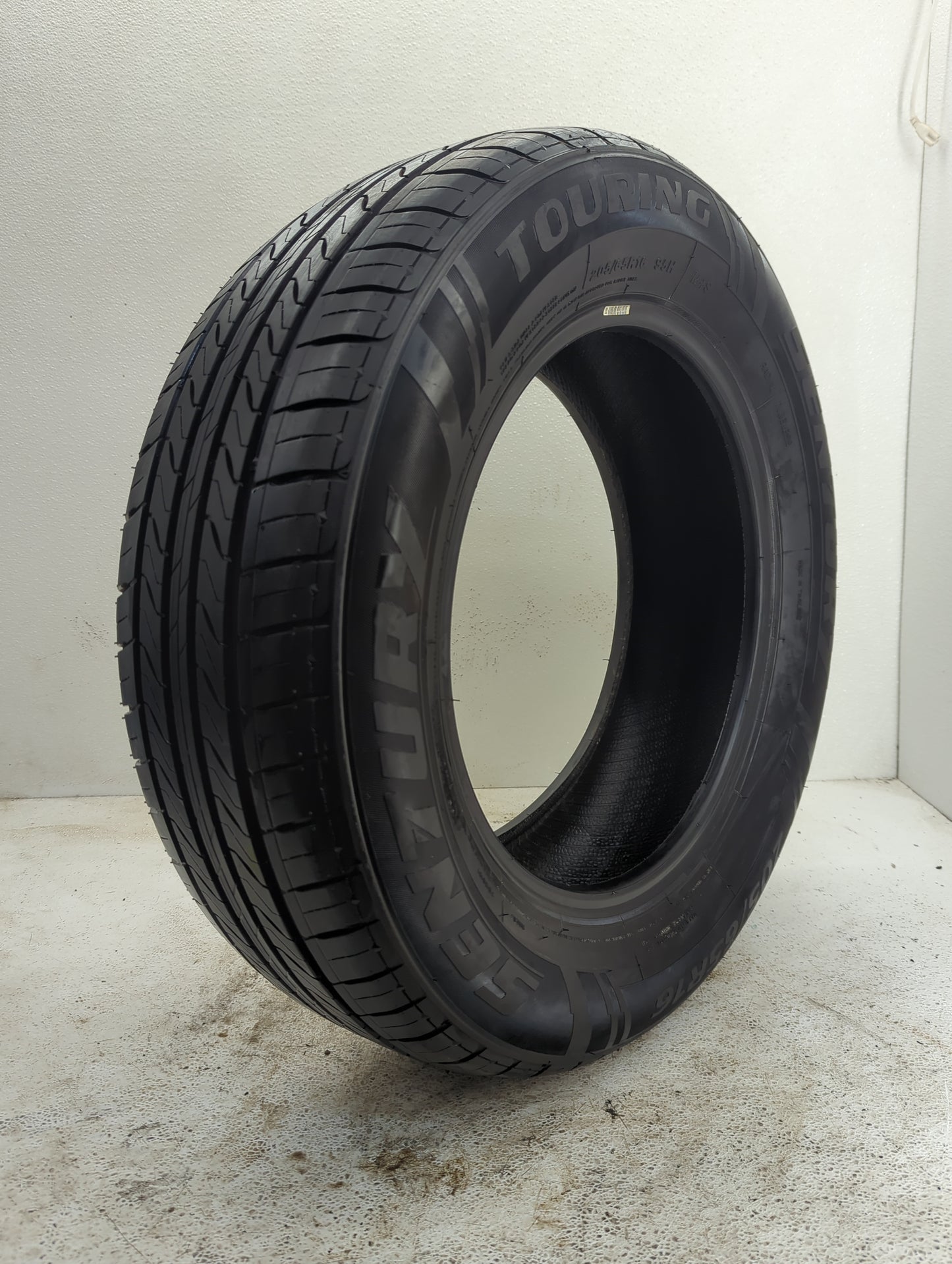 Used Tire 205/65R16 SENTURY TOURING 95H - Tread Depth 12/32 - Oemusedautoparts1.com