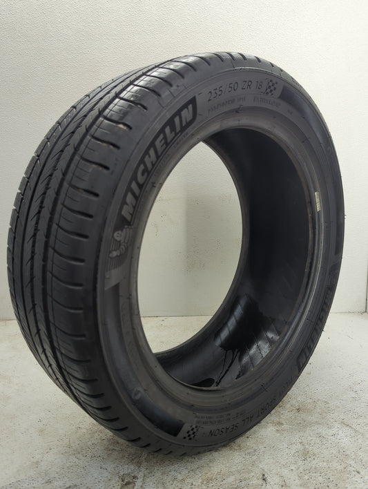 Used Tire 235/50Z18 MICHELIN PILOT SPORT ALL SEASON 101Y - Tread Depth 10/32 - Oemusedautoparts1.com