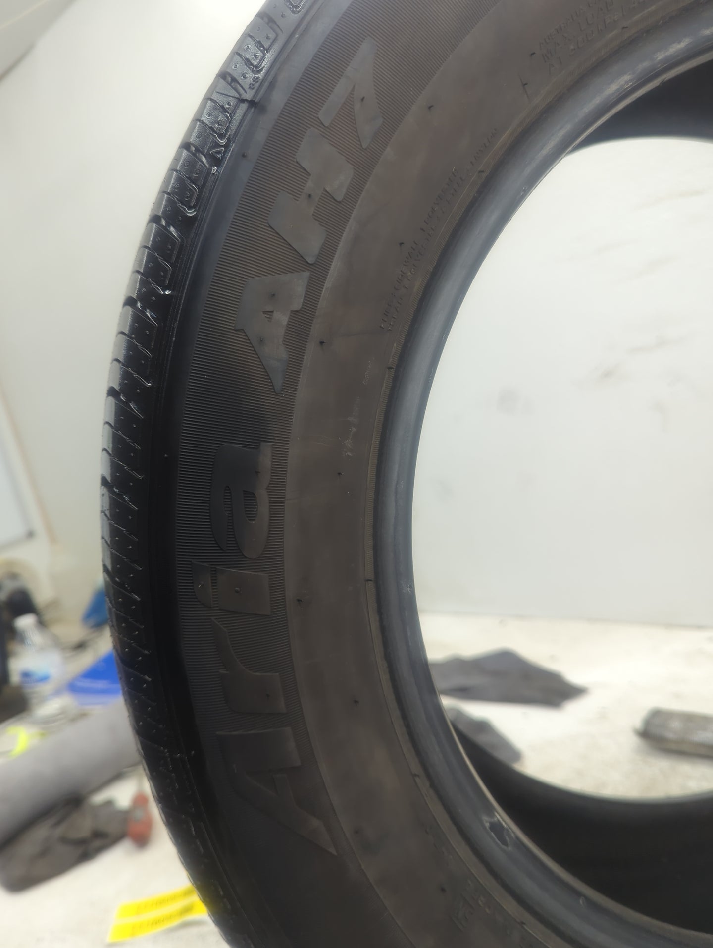 Used Tire 225/60R17 NEXEN ARIA AH7 99T - Tread Depth 8/32 - Oemusedautoparts1.com