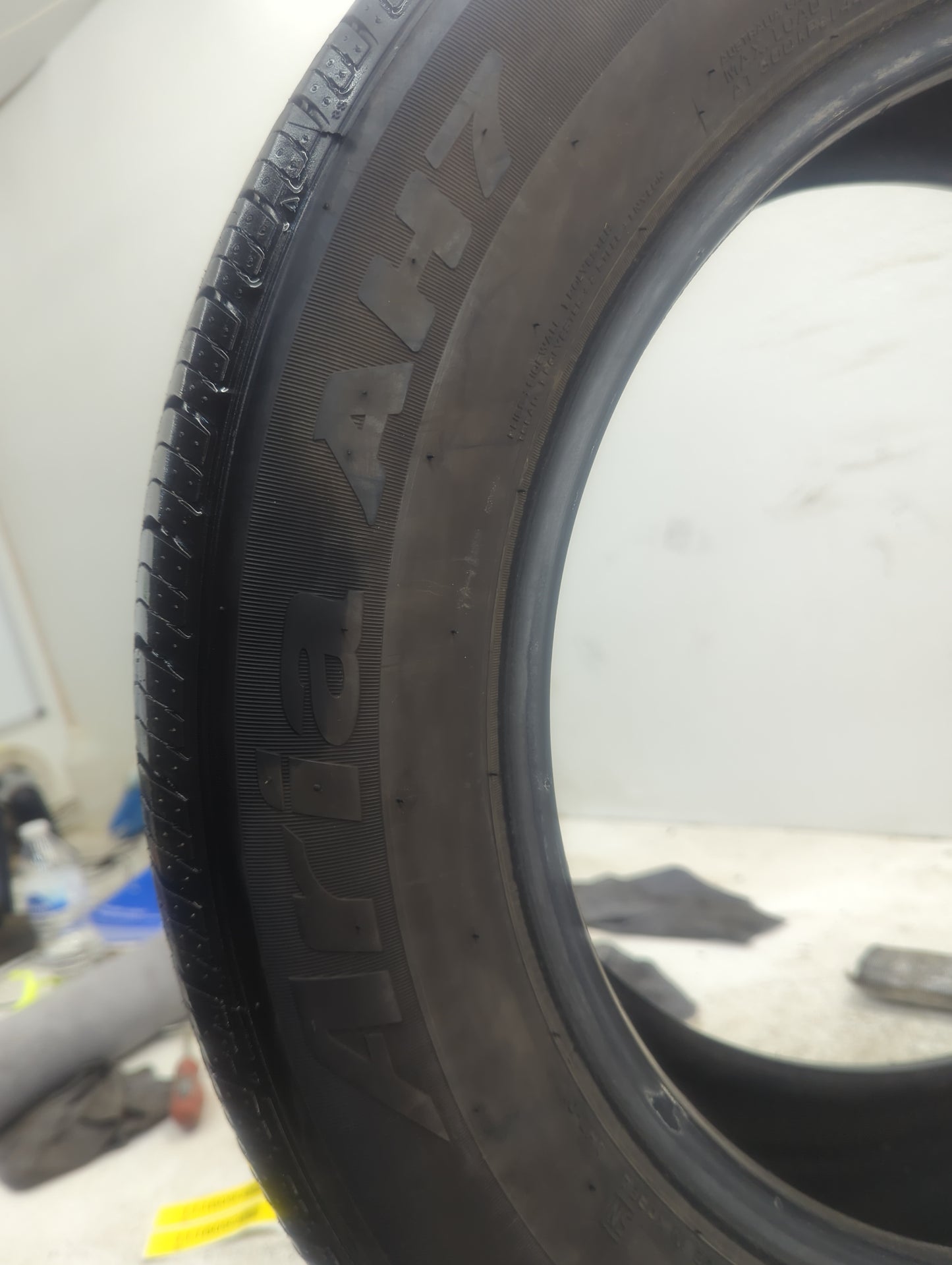 Used Tire 225/60R17 NEXEN ARIA AH7 99T - Tread Depth 8/32 - Oemusedautoparts1.com