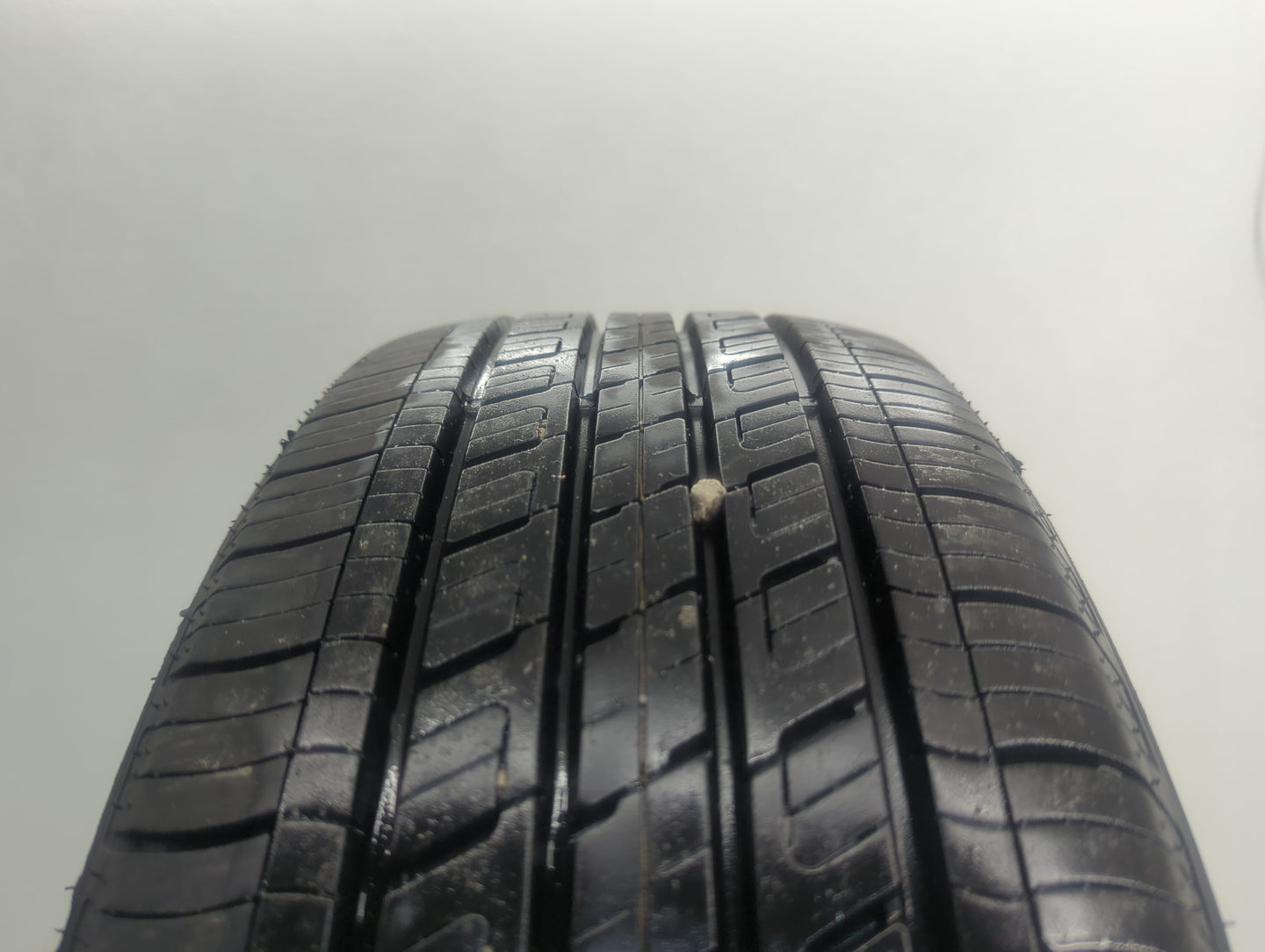 Used Tire 225/60R17 NEXEN ARIA AH7 99T - Tread Depth 8/32 - Oemusedautoparts1.com