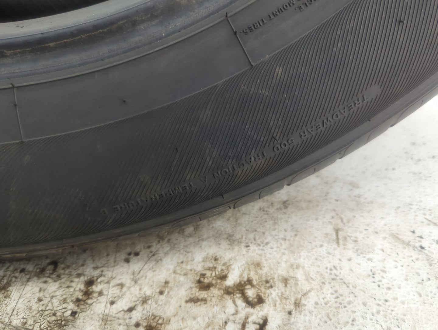 Used Tire 275/60R20 VERCELLI STRADA 115T - Tread Depth 7/32 - Oemusedautoparts1.com