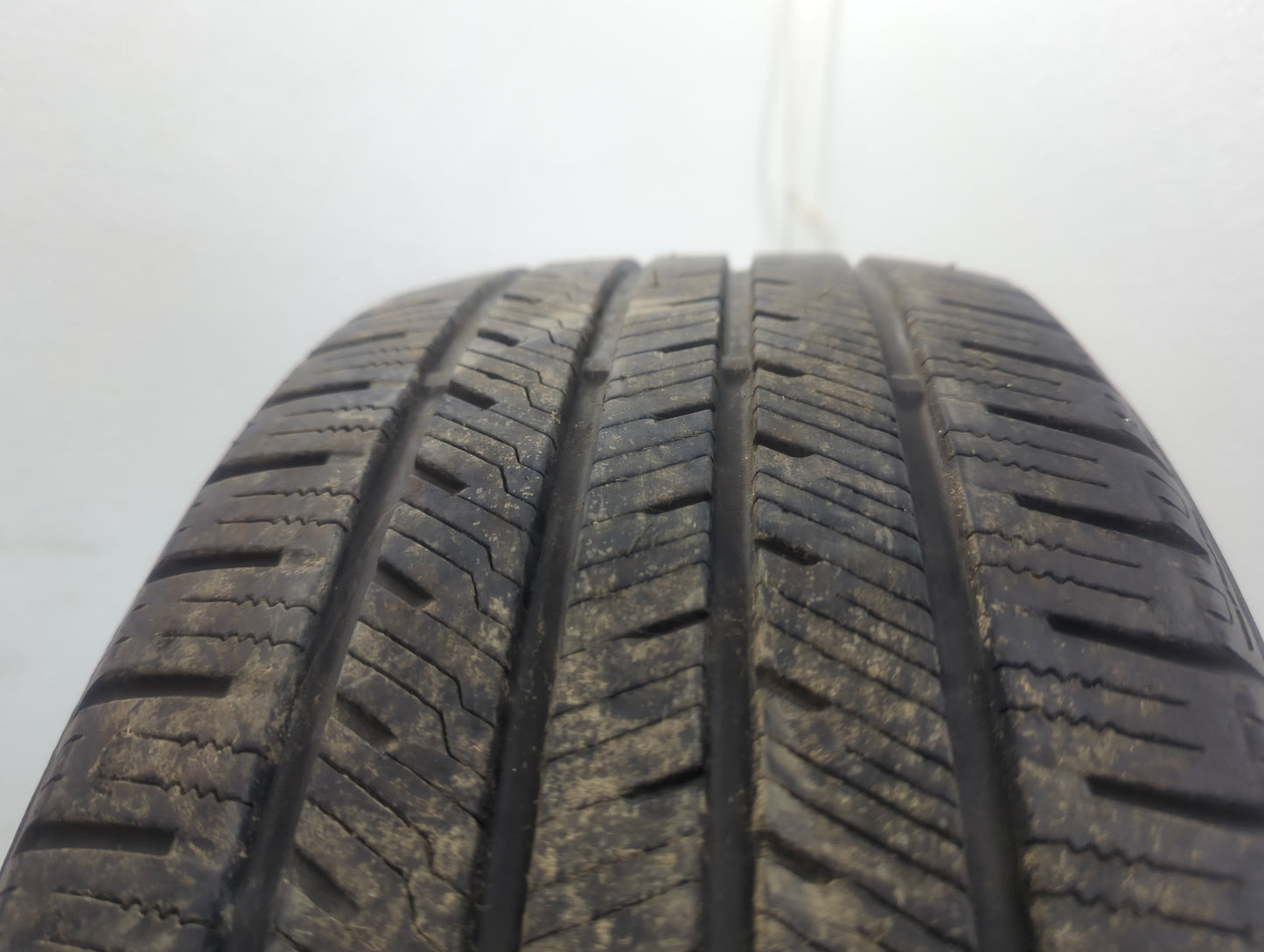 Used Tire 225/55R18 YOKOHAMA YK-CTX 98H - Tread Depth 6/32 - Oemusedautoparts1.com