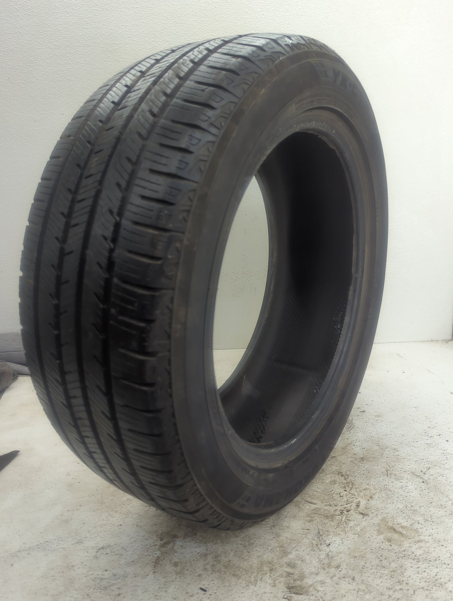 Used Tire 225/55R18 YOKOHAMA YK-CTX 98H - Tread Depth 6/32 - Oemusedautoparts1.com
