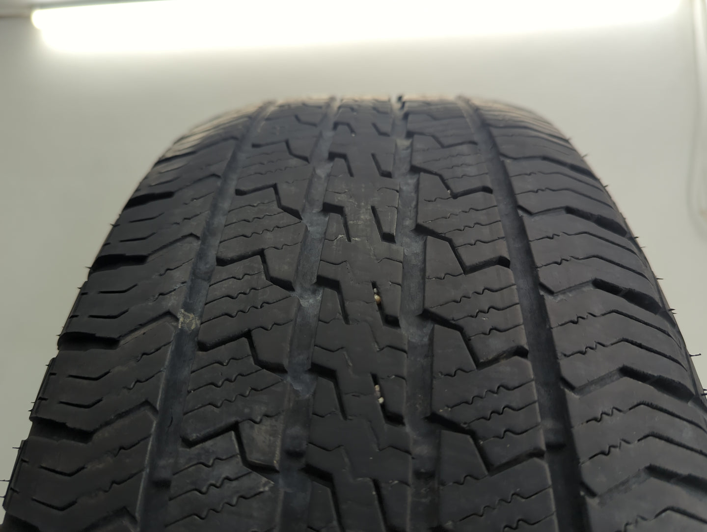 Used Tire 255/60R19 GT RADIAL ADVENTURO HT 108H - Tread Depth 6.5/32 - Oemusedautoparts1.com