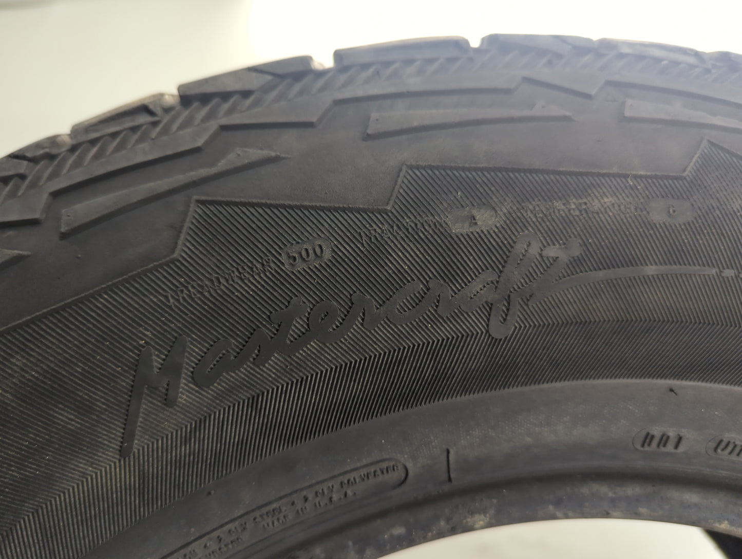 Used Tire 265/70R17 MASTERCRAFT COURSER AXT 115T - Tread Depth 6/32 - Oemusedautoparts1.com
