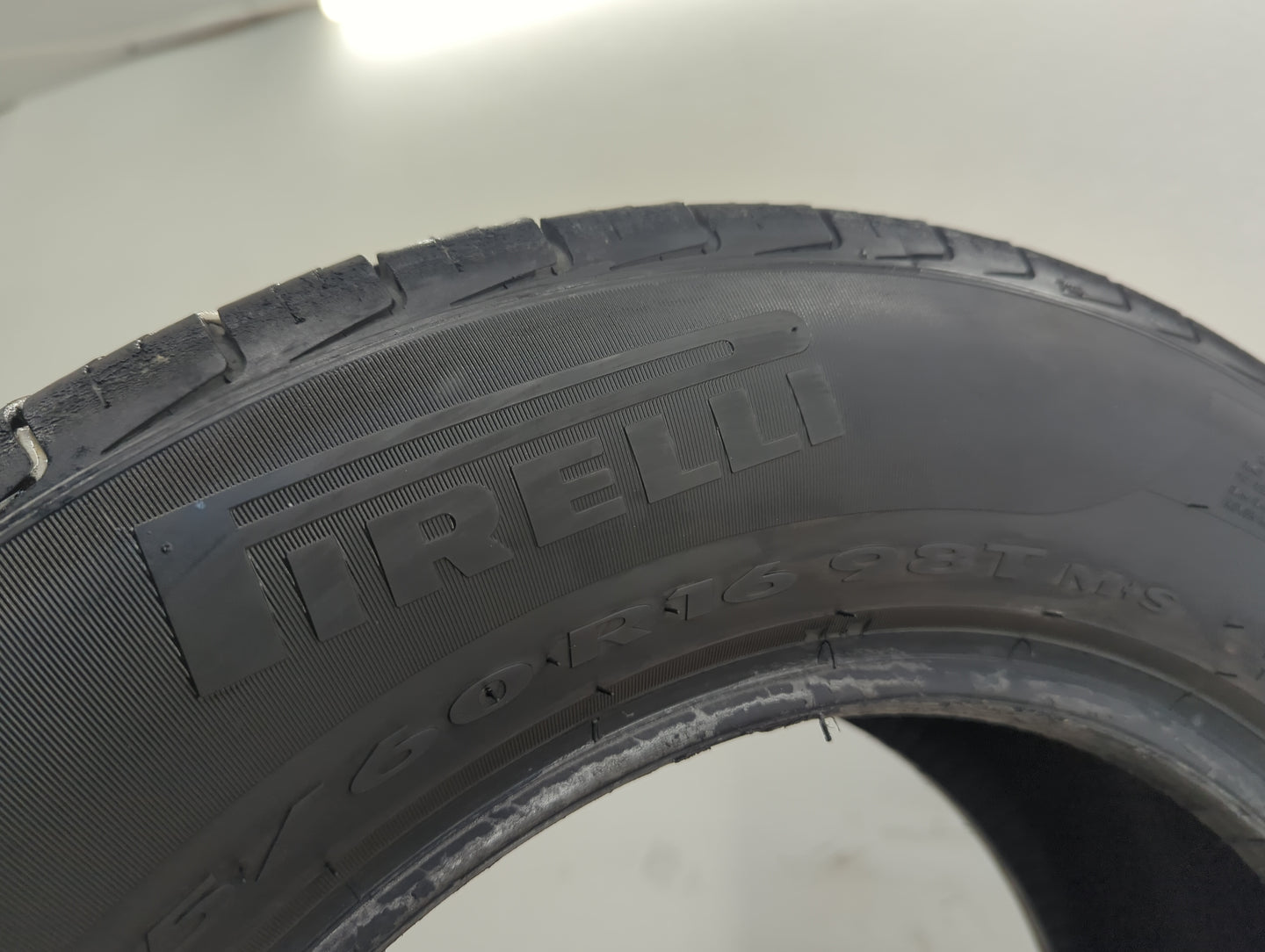 Used Tire P225/60R16 FIRELLI P4 98T All Season - Tread Depth 7.5/32 - Oemusedautoparts1.com