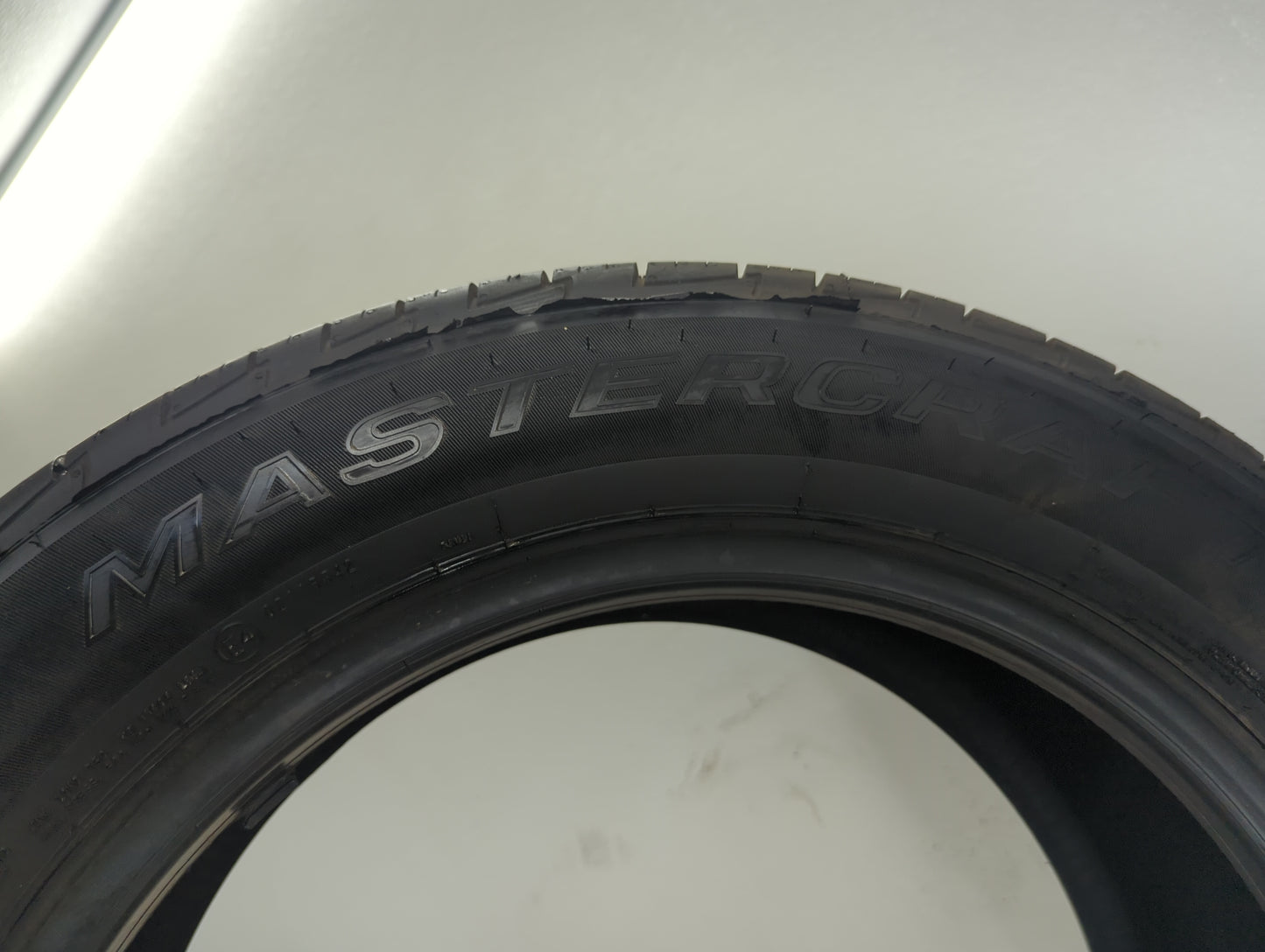 Used Tire 225/55R17 MASTERCRAFT COURSER QUEST 97V - Tread Depth 8/32 - Oemusedautoparts1.com