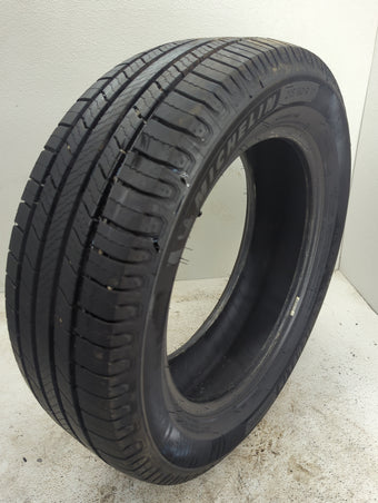 compare product Used Tire 216/60R/17 MICHELIN DEFENDER 96H - Tread Depth 7.5/32