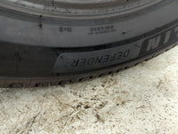 Used Tire 216/60R/17 MICHELIN DEFENDER 96H - Tread Depth 7.5/32 - Oemusedautoparts1.com