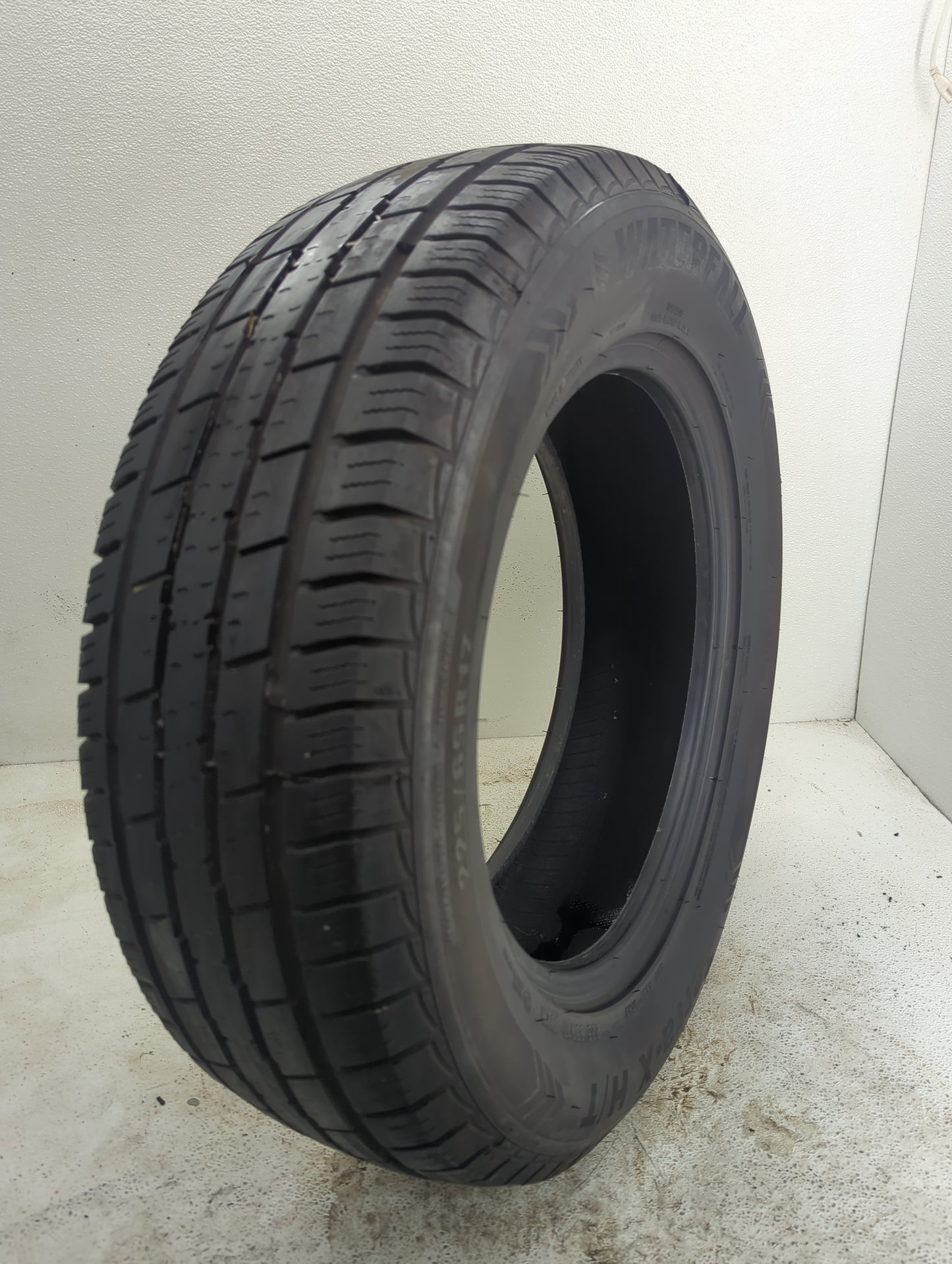 Used Tire 225/65R17 WATERFALL TERRA-X H/T 102H - Tread Depth 7/32 - Oemusedautoparts1.com