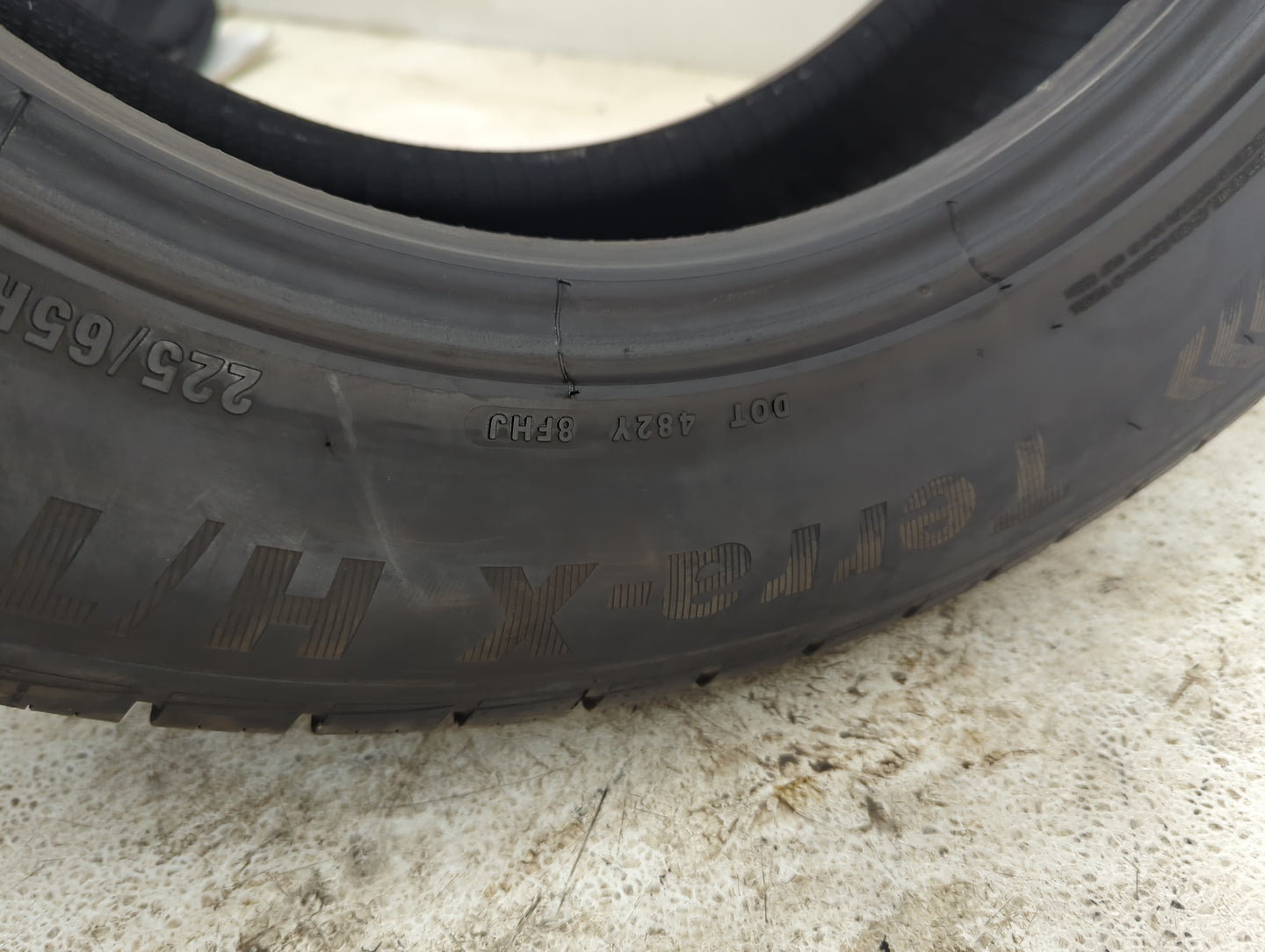 Used Tire 225/65R17 WATERFALL TERRA-X H/T 102H - Tread Depth 7/32 - Oemusedautoparts1.com