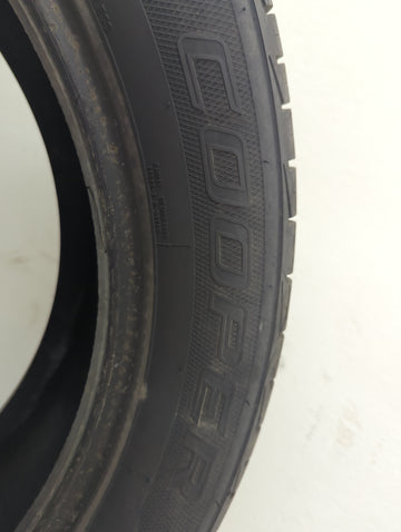 Used Tire 245/50R20 COOPER ENDURAMAX 102T - Tread Depth 8/32