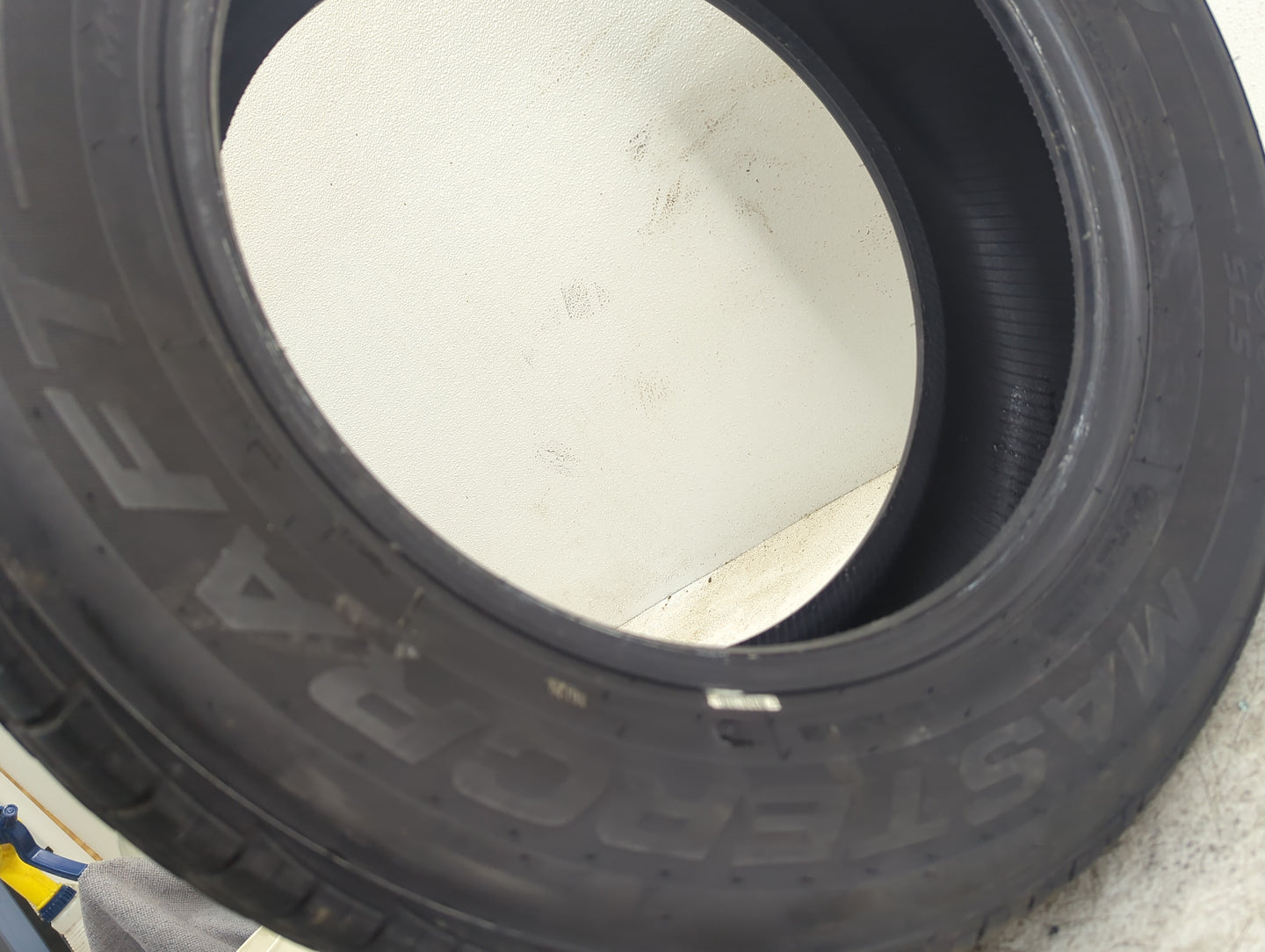 Used Tire 225/65R17 MASTERCRAFT SRT TOURING 102T - Tread Depth 9.5/32 - Oemusedautoparts1.com