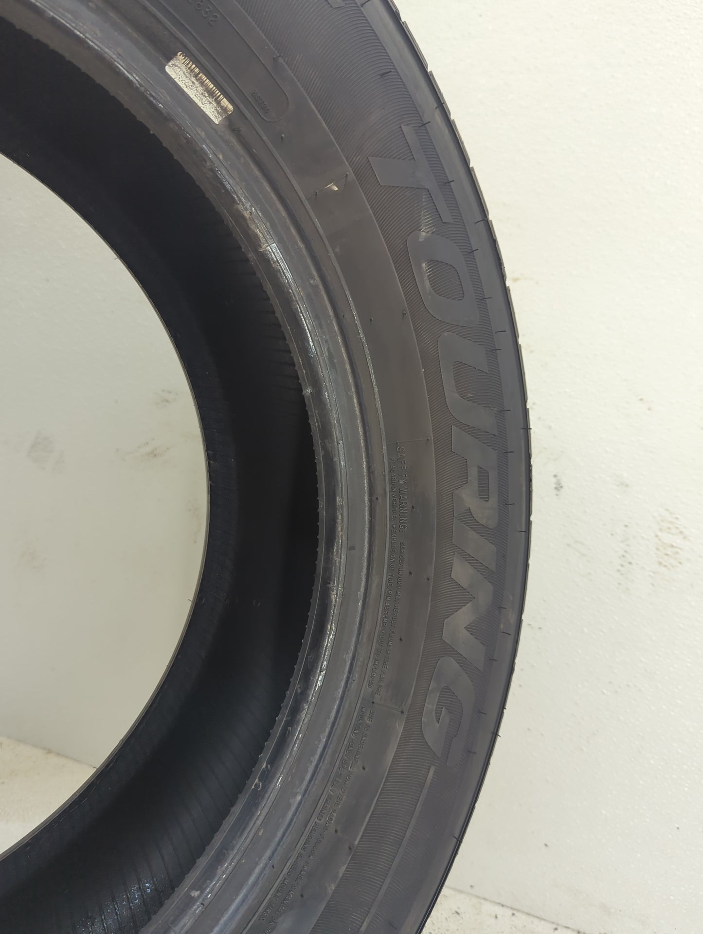 Used Tire 225/65R17 MASTERCRAFT SRT TOURING 102T - Tread Depth 9.5/32 - Oemusedautoparts1.com