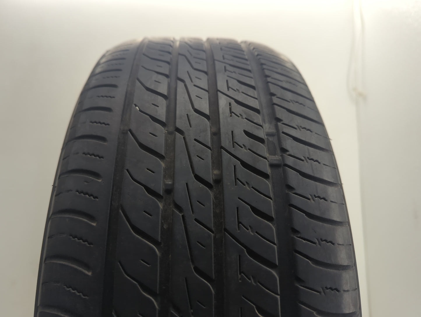 Used Tire 15/55/17 IRONMAN IMOVE GEN 3 AS 94V - Tread Depth 6.5/32 - Oemusedautoparts1.com