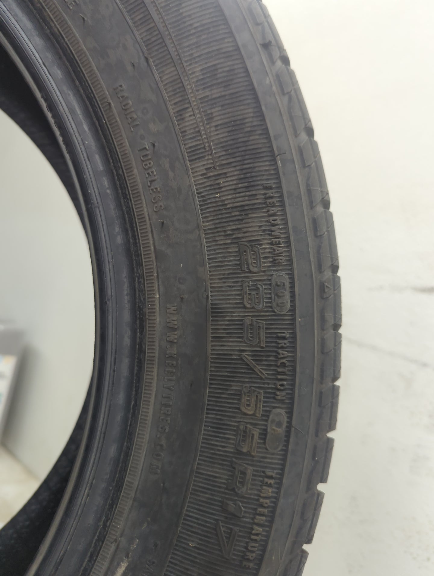 Used Tire 235/55R17 KELLEY EDGE A/S 99H - Tread Depth 7/32 - Oemusedautoparts1.com
