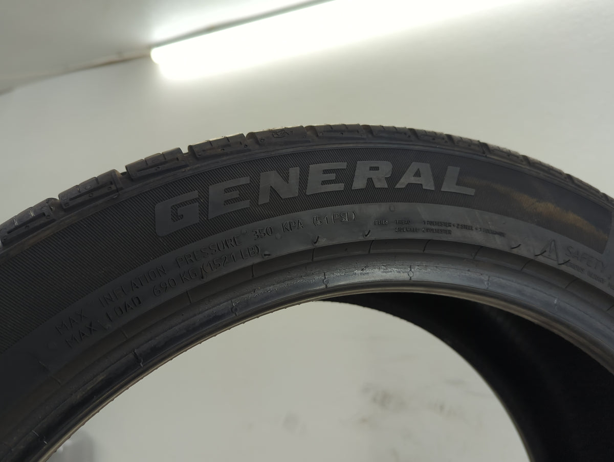 Used Tire 235/45R19 GENERAL ALTIMAX RT45 95H - Tread Depth 8/32 - Oemusedautoparts1.com